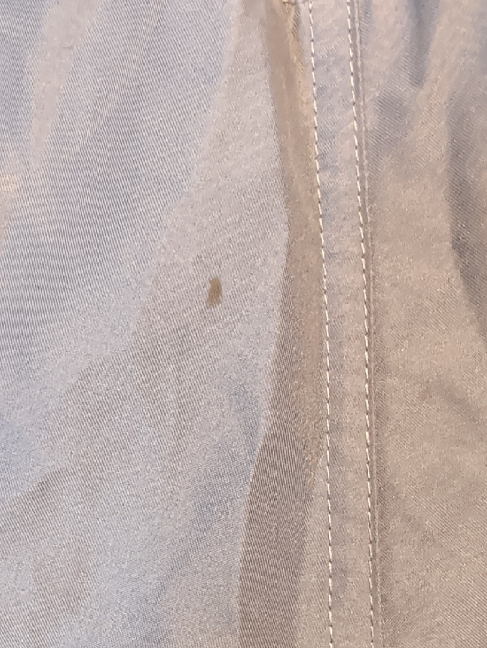 Nike Men’s Gray Athletic Shorts with Orange Accents - Picture 6 of 9